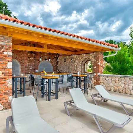Apartamento Fuer 8 Personen Ca 95 Qm In Novi Vinodolski, Kvarner Bucht Crikvenica Und Umgebung